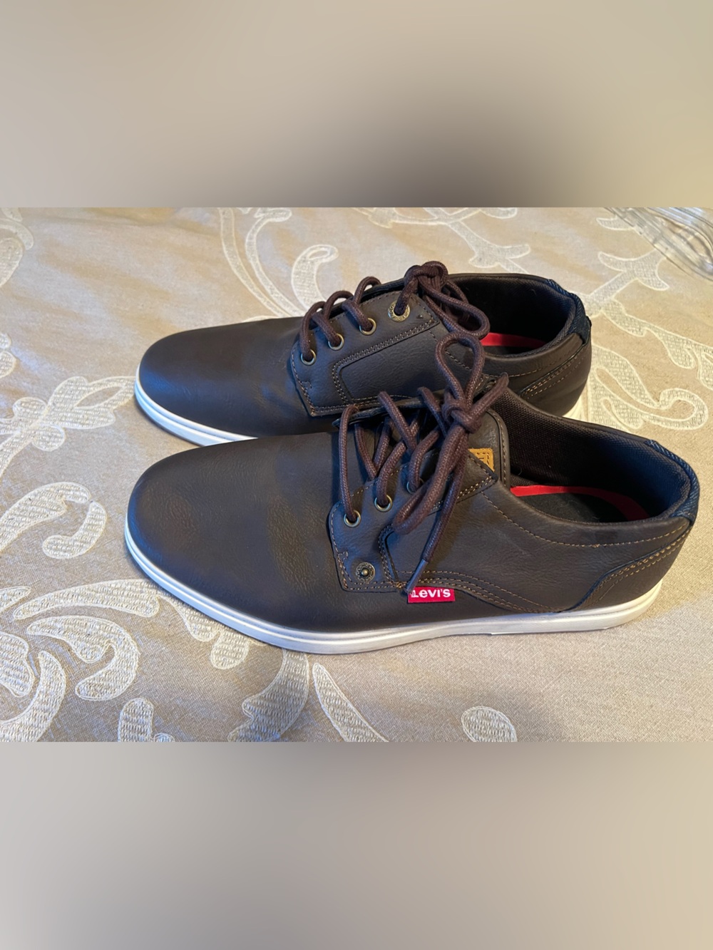 Levi's Brown Low-Top Lace-Up Casual Sneakers